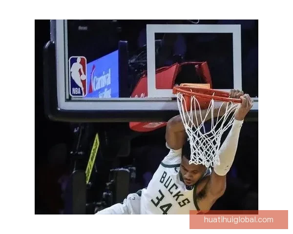 字母哥拒绝参加雄鹿3对3对抗训练 但仍愿复出参赛引发关注