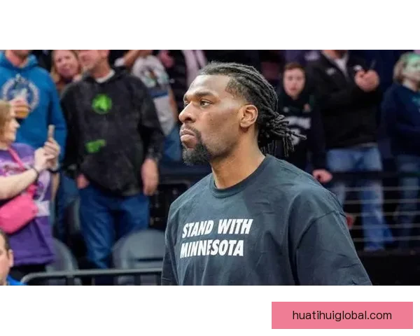 裁判回应火狼之战判罚 里德因质疑公正被驱逐 兰德尔恶犯因非必要动作判罚